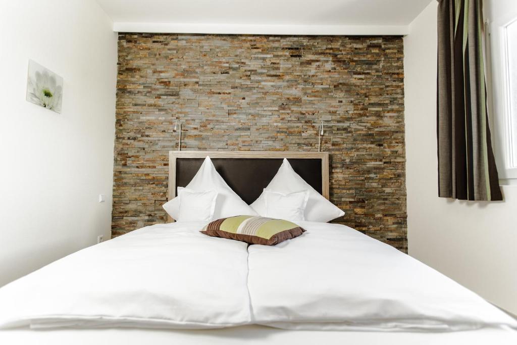 Hotel Maxis - Digitaler Self-Check-In - Karlsbad Ngoại thất bức ảnh