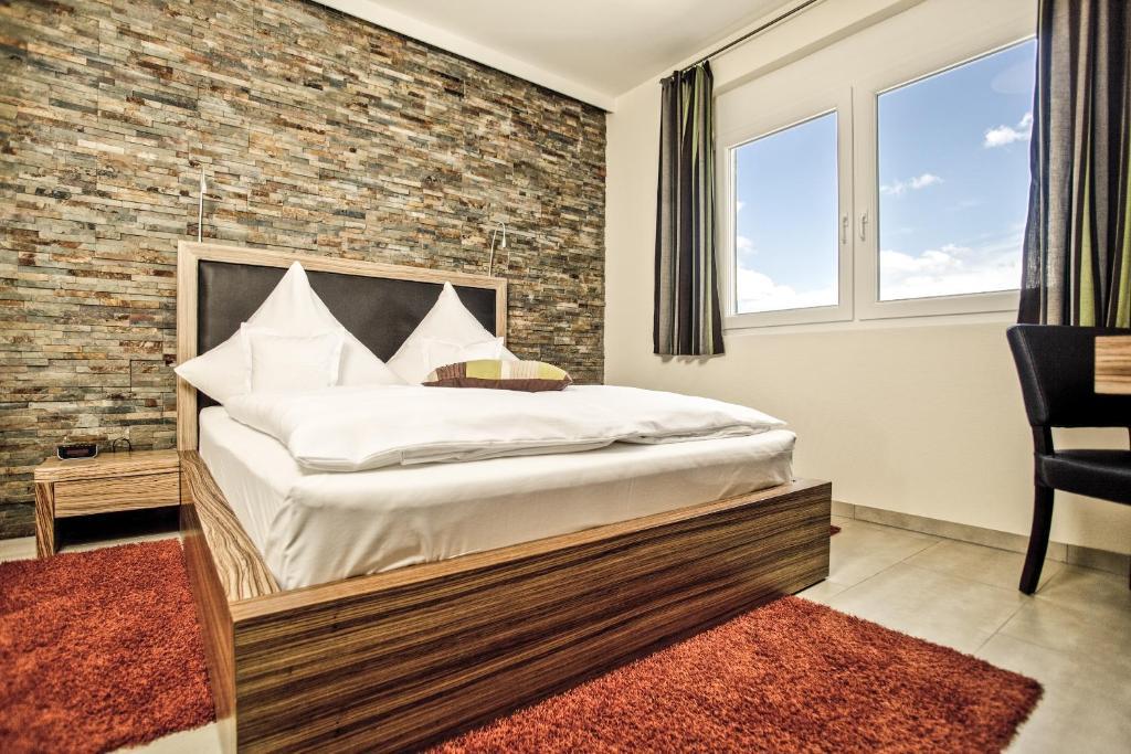 Hotel Maxis - Digitaler Self-Check-In - Karlsbad Ngoại thất bức ảnh
